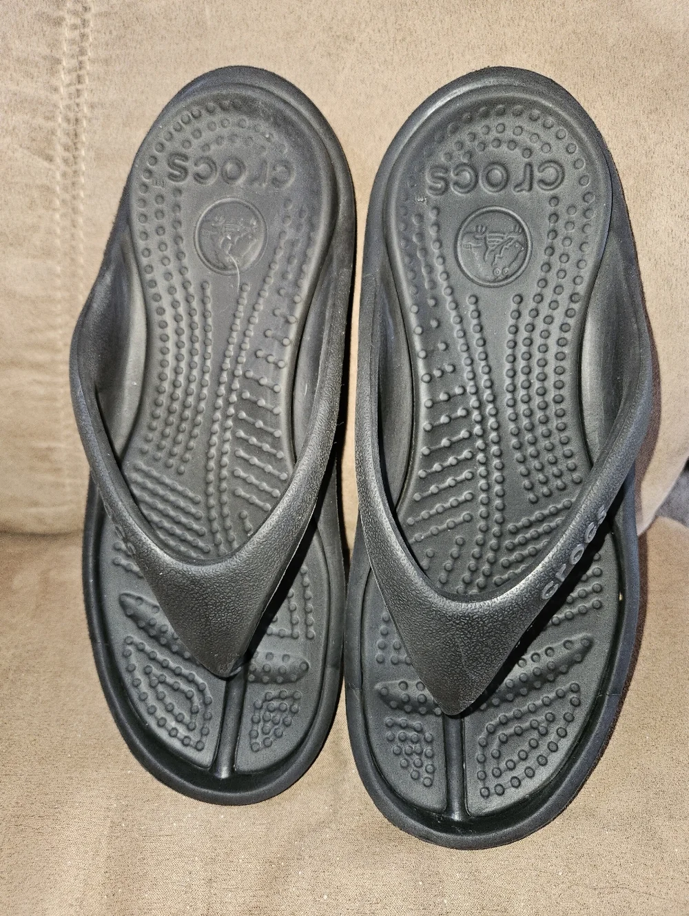 CROCS W10/M8 Unisex Black Athens Sandals - Picture 1 of 2